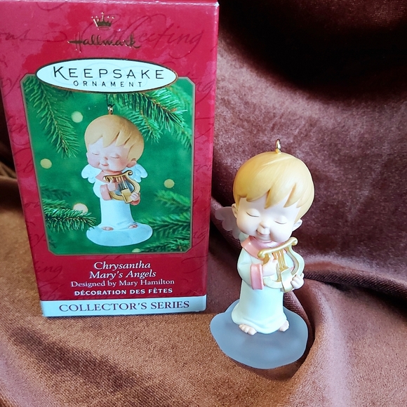 Hallmark Collectable ornament Chrysantha - Picture 6 of 6